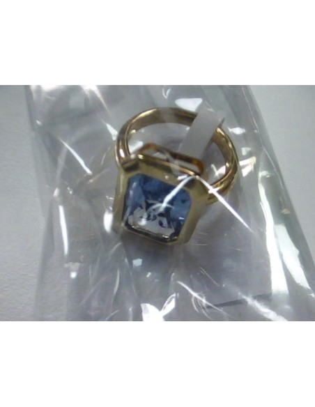 S-2277 - SORTIJA DE PLATA CHAPADA EN ORO CON PIEDRA AZUL DE 10 MM X 14 MM