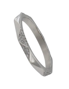 S-2215 - SORTIJA DE PLATA CON MOTIVOS PIRAMIDALES CON CIRCONITA