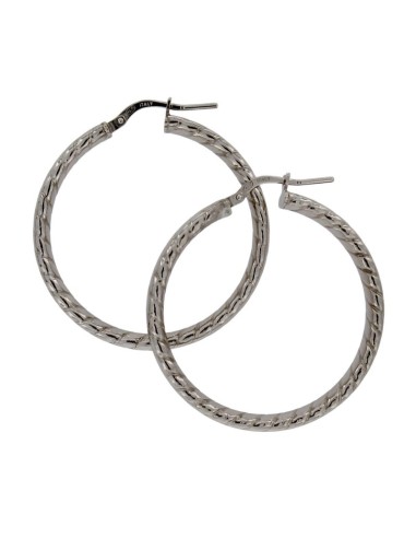 CRI-901 - CRIOLLA DE PLATA CON MOTIVO DE RAYAS VOLTEADAS DE 25 MM X 2,8 MM