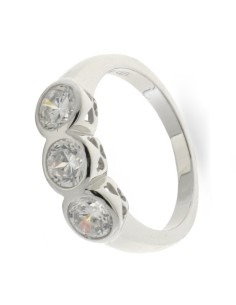 S-2043 - SORTIJA DE PLATA CON 3 CHATONES REDONDOS